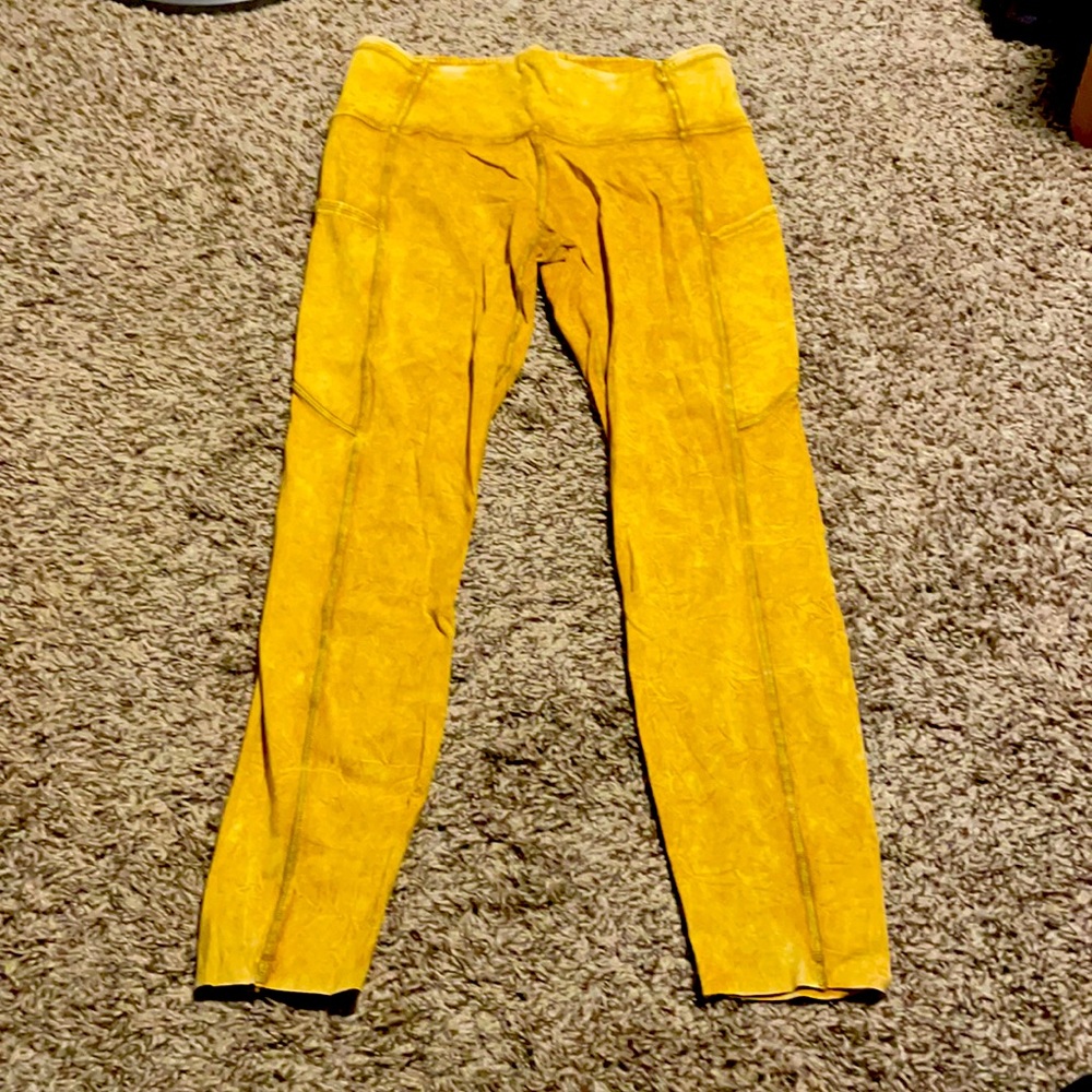 Lululemon mustard yellow leggings
